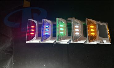 LED-Solar-Road-Stud-in-Africa